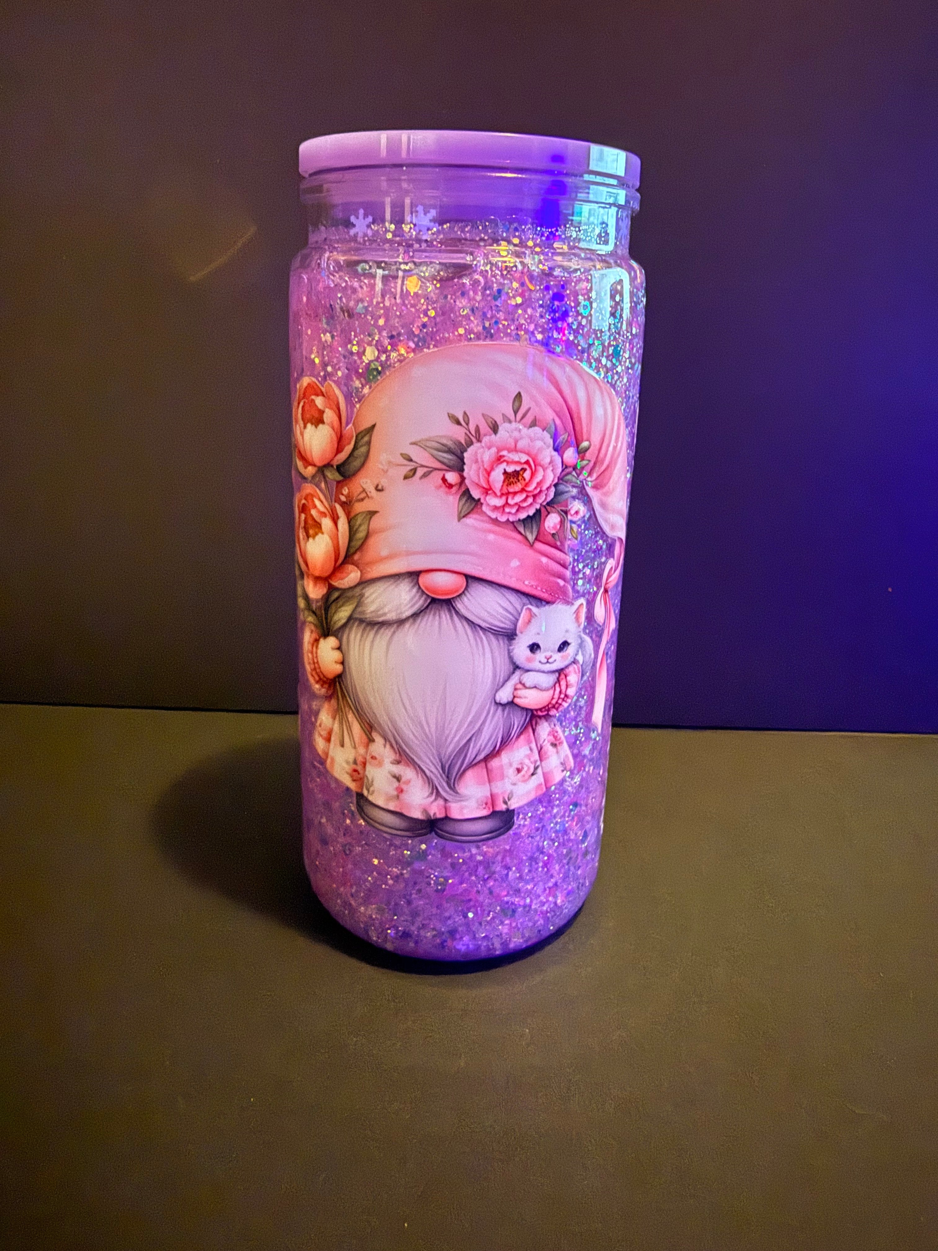 20 oz Gltter Gnome snow globe tumbler