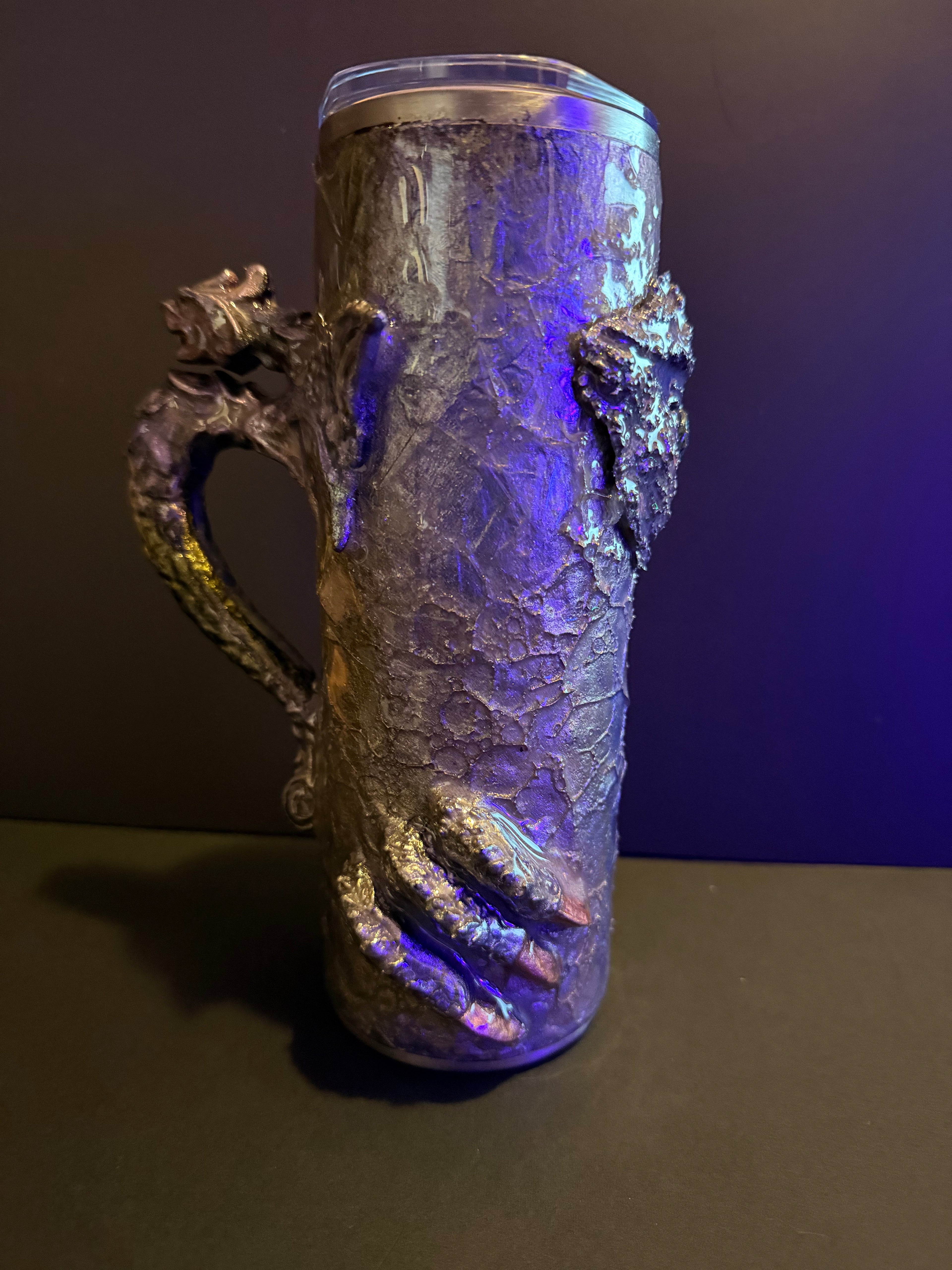 20 oz Dragon Tumbler with Straw topper